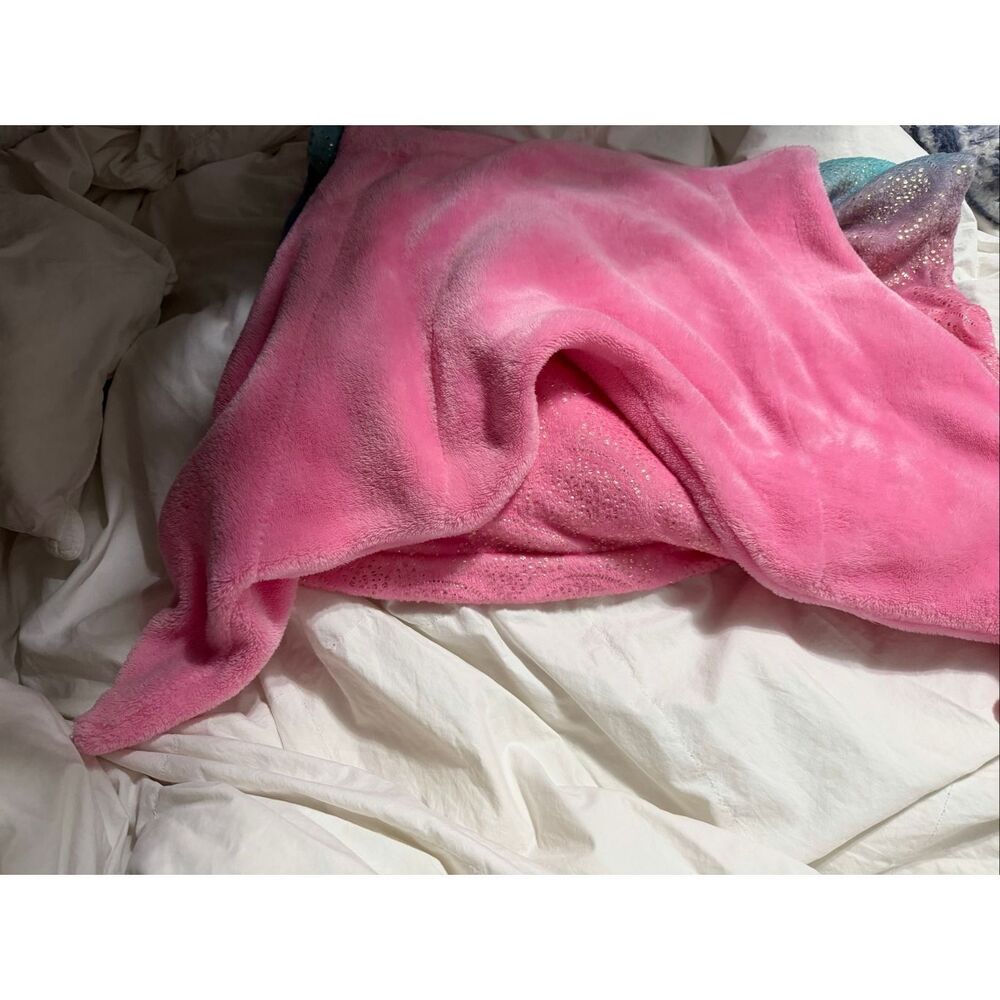 Mermaid tail blanket for kids - Picture 2 of 5